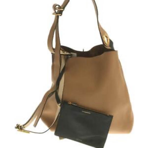 BURBERRY Light Camel Leather Grommet Detail Hobo Bag brown leather with tag - Picture 1 of 4
